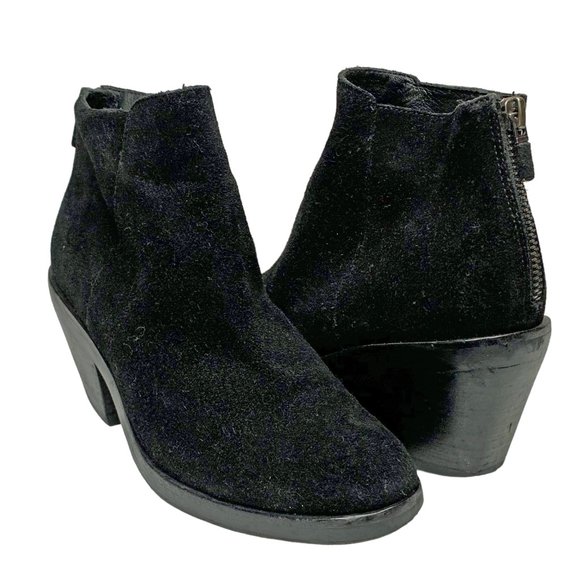 EILEEN‎ FISHER Peer Black Suede Rear Zip Heeled Ankle Booties - Picture 10 of 10
